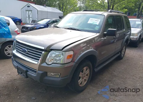 2006 Ford Explorer Xlt из США, поврежденный, VIN 1FMEU73E26UA23609